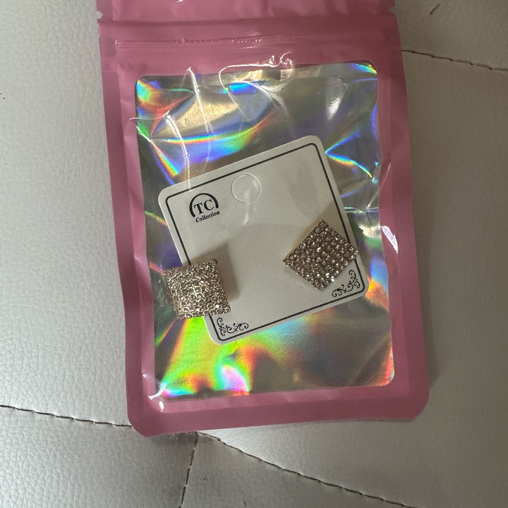 brand new earrings